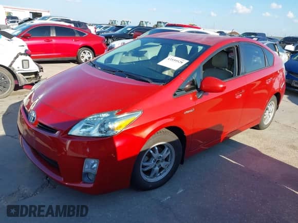 2011 Toyota Prius II with VIN JTDKN3DUXB1468467, listed as a IAAI auction lot 43559528 with 232,285 mi miles and . Bid and sale history available at DreamBid. Image 2.