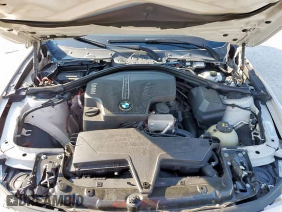 2014 BMW 3 Series 328i с VIN WBA3A5C59EP602860, выставлен на аукционе Copart как лот 84287785 с пробегом 72 036 миль миль и Списание • Salvage title. История ставок и продаж доступна на DreamBid. Изображение 11.