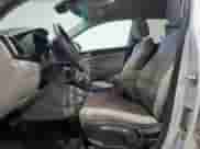 2019 Hyundai Tucson SE z VIN KM8J2CA42KU038645, wystawiony jako Copart lot #71684355 z przebiegiem 66 766 mil mil oraz Szkoda całkowita • Salvage title. Historia ofert i sprzedaży dostępna na DreamBid. Obrazek 7.