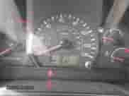 2005 Hyundai Accent GLS z VIN KMHCG35C35U361960, wystawiony jako IAAI lot #43243568 z przebiegiem 163 217 mil mil oraz . Historia ofert i sprzedaży dostępna na DreamBid. Obrazek 7.