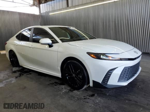 2025 Toyota Camry SE с VIN 4T1DAACK4SU511462, выставлен на аукционе Copart как лот 82175505 с пробегом 61 284 миль миль и Чистый • Clean title. История ставок и продаж доступна на DreamBid. Изображение 4.