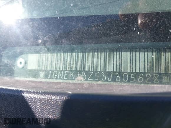 2003 Chevrolet Tahoe LT z VIN 1GNEK13Z53J305628, wystawiony jako IAAI lot #42032538 z przebiegiem Nie podano mil oraz . Historia ofert i sprzedaży dostępna na DreamBid. Obrazek 9.