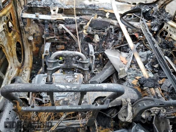 2019 Subaru Forester Premium z VIN JF2SKAEC1KH461435, wystawiony jako Copart lot #83984505 z przebiegiem Nie podano mil oraz Szkoda całkowita • Salvage title. Historia ofert i sprzedaży dostępna na DreamBid. Obrazek 8.