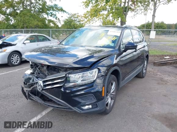 2020 Volkswagen Tiguan SE с VIN 3VV2B7AXXLM152054, выставлен на аукционе IAAI как лот 43108284 с пробегом 72 087 миль миль и . История ставок и продаж доступна на DreamBid. Изображение 2.