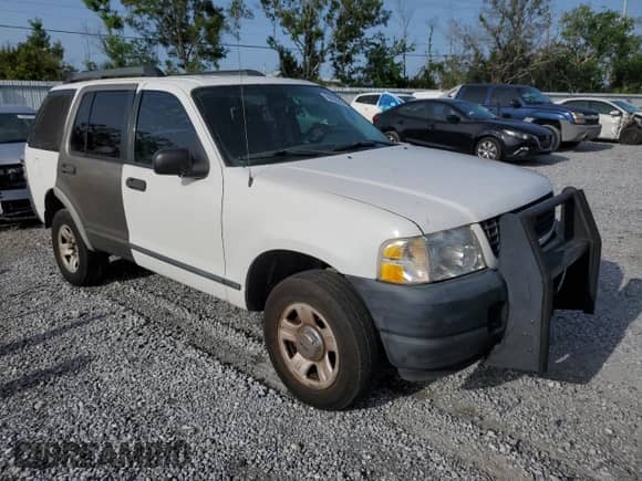 2005 Ford Explorer XLS with VIN 1FMZU72K45ZA75513, listed as a Copart auction lot 62062425 with 174,360 mi miles and Non repairable. Bid and sale history available at DreamBid. Image 4.