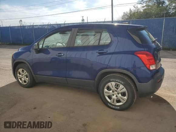 2015 Chevrolet Trax LS with VIN 3GNCJKSB4FL195849, listed as a Copart auction lot 80812965 with 153,468 mi miles and Clean title. Bid and sale history available at DreamBid. Image 2.