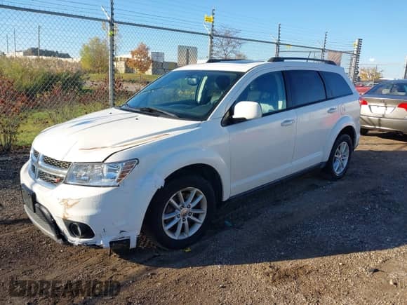 2015 Dodge Journey SXT с VIN 3C4PDCBB1FT728330, выставлен на аукционе IAAI как лот 43552963 с пробегом 68 585 миль миль и . История ставок и продаж доступна на DreamBid. Изображение 2.