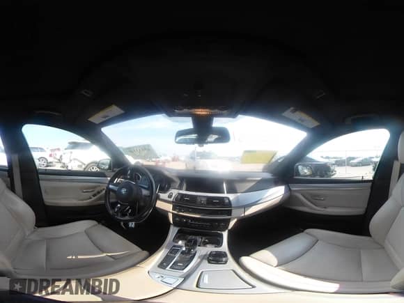 2016 BMW 5 Series 535i с VIN WBA5B1C57GG130966, выставлен на аукционе IAAI как лот 43033310 с пробегом 59 962 миль миль и . История ставок и продаж доступна на DreamBid. Изображение 18.