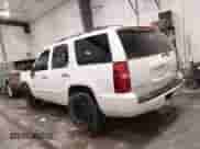 2008 Chevrolet Tahoe LTZ z VIN 1GNFK13038R110710, wystawiony jako IAAI lot #41949511 z przebiegiem 293 971 mil mil oraz . Historia ofert i sprzedaży dostępna na DreamBid. Obrazek 14.