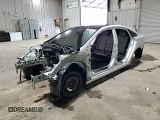2015 Hyundai Sonata Sport с VIN 5NPE34AF3FH127828, выставлен на аукционе Copart как лот 54409404 с пробегом Не указан миль и Чистый • Clean title. История ставок и продаж доступна на DreamBid. Изображение 1.