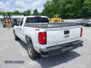 2019 Chevrolet Silverado 1500 Work Truck z VIN 2GCVKNECXK1105765, wystawiony jako IAAI lot #42530346 z przebiegiem 122 165 mil mil oraz . Historia ofert i sprzedaży dostępna na DreamBid. Obrazek 6.