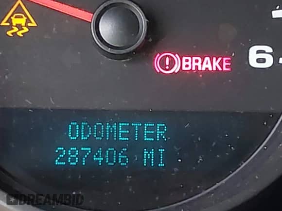 2009 GMC Sierra 1500 SL с VIN 3GTEC13C19G110458, выставлен на аукционе IAAI как лот 43303130 с пробегом 287 406 миль миль и . История ставок и продаж доступна на DreamBid. Изображение 15.
