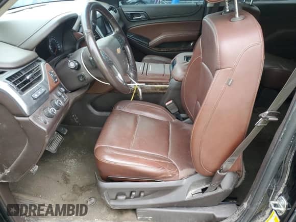 2018 Chevrolet Suburban Premier с VIN 1GNSKJKCXJR290901, выставлен на аукционе Copart как лот 89735135 с пробегом 113 911 миль миль и На запчасти • Non repairable. История ставок и продаж доступна на DreamBid. Изображение 7.