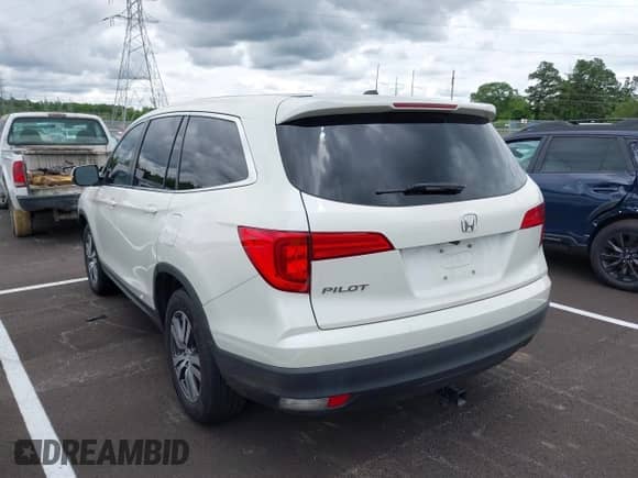 2017 Honda Pilot EX-L with VIN 5FNYF5H50HB002326, listed as a IAAI auction lot 42356845 with 101,098 mi miles and . Bid and sale history available at DreamBid. Image 3.