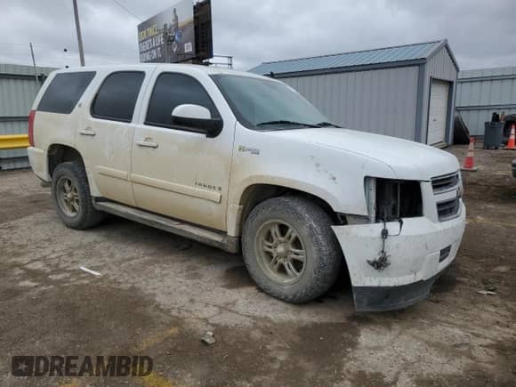 2009 Chevrolet Tahoe с VIN 1GNFK13539R112339, выставлен на аукционе Copart как лот 49185605 с пробегом 197 560 миль миль и Списание • Salvage title. История ставок и продаж доступна на DreamBid. Изображение 4.