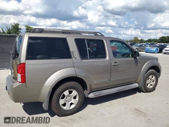 2007 Nissan Pathfinder S z VIN 5N1AR18U37C607103, wystawiony jako Copart lot #83967615 z przebiegiem 170 190 mil mil oraz Szkoda całkowita • Salvage title. Historia ofert i sprzedaży dostępna na DreamBid. Obrazek 3.