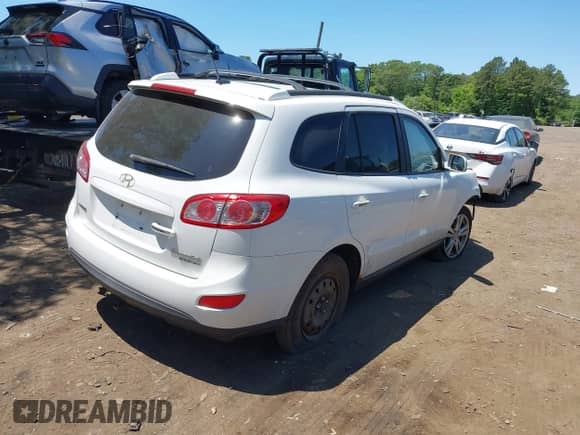 2010 Hyundai Santa Fe Limited z VIN 5NMSKDAG8AH396430, wystawiony jako IAAI lot #42382453 z przebiegiem 111 555 mil mil oraz . Historia ofert i sprzedaży dostępna na DreamBid. Obrazek 4.