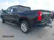 2020 Chevrolet Silverado 1500 Custom z VIN 1GCPWBEK0LZ157613, wystawiony jako IAAI lot #43247346 z przebiegiem 155 094 mil mil oraz . Historia ofert i sprzedaży dostępna na DreamBid. Obrazek 3.