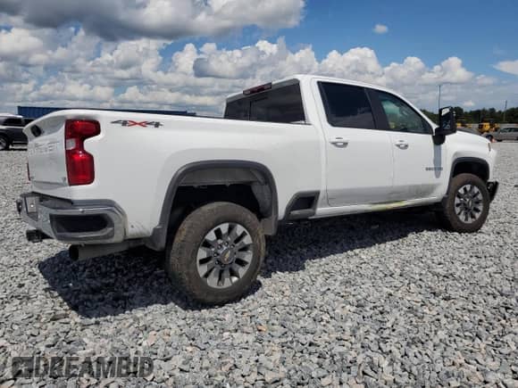 2024 Chevrolet Silverado 2500HD LT z VIN 2GC4YNEY6R1272978, wystawiony jako Copart lot #80916195 z przebiegiem 38 181 mil mil oraz Szkoda całkowita • Salvage title. Historia ofert i sprzedaży dostępna na DreamBid. Obrazek 3.