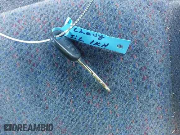 2001 Chevrolet Silverado 1500HD LS с VIN 1GCGK13U41F178246, выставлен на аукционе IAAI как лот 41330439 с пробегом 241 867 миль миль и . История ставок и продаж доступна на DreamBid. Изображение 11.