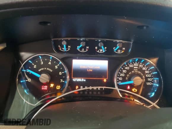 2013 Ford F-150 XL с VIN 1FTFW1ET8DFC46394, выставлен на аукционе Copart как лот 71851905 с пробегом 127 259 миль миль и Списание • Salvage title. История ставок и продаж доступна на DreamBid. Изображение 9.