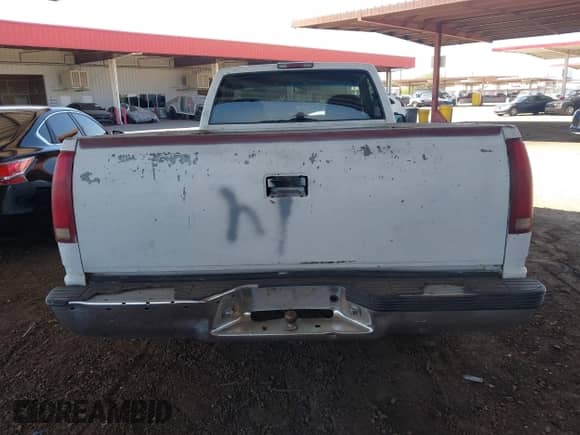 1998 GMC Sierra 1500 с VIN 1GTEC14W1WZ507575, выставлен на аукционе IAAI как лот 42174509 с пробегом 297 207 миль миль и . История ставок и продаж доступна на DreamBid. Изображение 16.