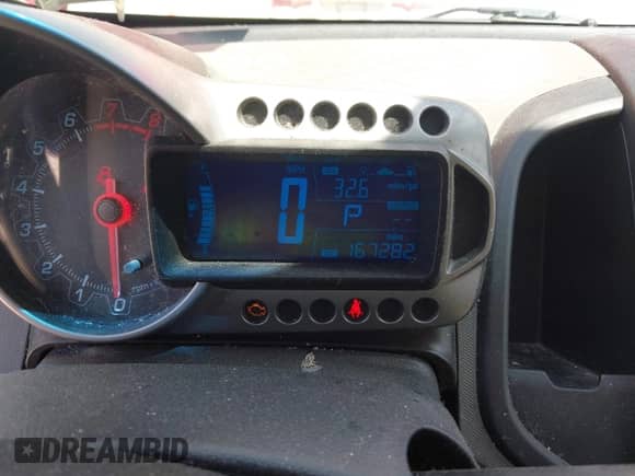 2013 Chevrolet Sonic LS с VIN 1G1JA5SH0D4205133, выставлен на аукционе IAAI как лот 43026999 с пробегом 167 282 миль миль и . История ставок и продаж доступна на DreamBid. Изображение 7.