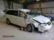 2019 Dodge Grand Caravan SXT с VIN 2C4RDGCG6KR611415, выставлен на аукционе Copart как лот 65150584 с пробегом Не указан миль и Списание • Salvage title. История ставок и продаж доступна на DreamBid. Изображение 4.