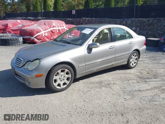 2006 Mercedes-Benz C 280 Luxury с VIN WDBRF54H36A824885, выставлен на аукционе IAAI как лот 43357138 с пробегом 185 741 миль миль и . История ставок и продаж доступна на DreamBid. Изображение 2.