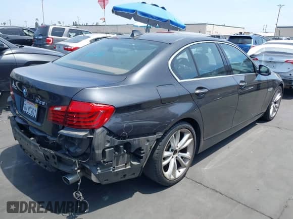 2016 BMW 5 Series 535i с VIN WBA5B1C54GG134280, выставлен на аукционе IAAI как лот 42481930 с пробегом 86 401 миль миль и . История ставок и продаж доступна на DreamBid. Изображение 4.