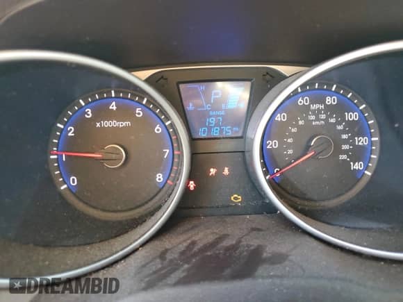 2013 Hyundai Tucson Limited z VIN KM8JUCAC3DU603604, wystawiony jako Copart lot #80583295 z przebiegiem 101 875 mil mil oraz Czysty tytuł • Clean title. Historia ofert i sprzedaży dostępna na DreamBid. Obrazek 9.