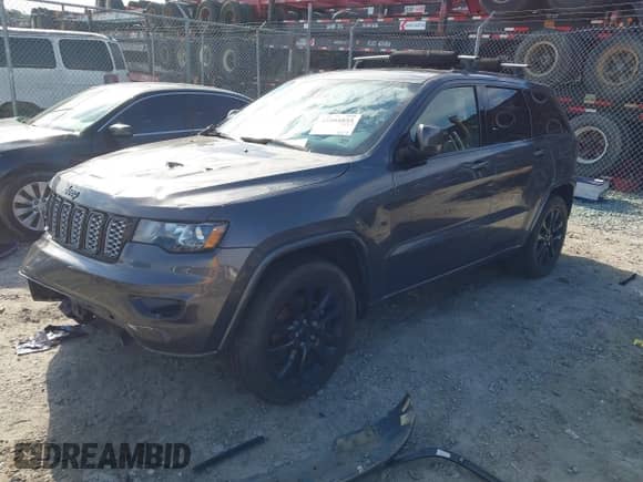 2020 Jeep Grand Cherokee Laredo E with VIN 1C4RJEAG6LC392238, listed as a IAAI auction lot 43104855 with 85,000 mi miles and . Bid and sale history available at DreamBid. Image 18.