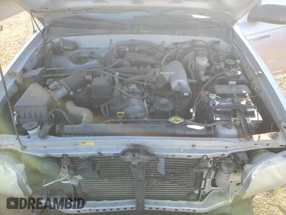 2001 Toyota Tacoma с VIN 5TEVL52N61Z763452, выставлен на аукционе Copart как лот 84553285 с пробегом 119 523 миль миль и Списание • Salvage title. История ставок и продаж доступна на DreamBid. Изображение 11.