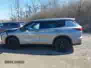 2023 Mitsubishi Outlander SEL z VIN JA4J4VA80PZ014751, wystawiony jako IAAI lot #41773106 z przebiegiem 20 980 mil mil oraz . Historia ofert i sprzedaży dostępna na DreamBid. Obrazek 15.
