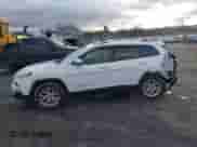 2016 Jeep Cherokee Latitude с VIN 1C4PJMCB7GW118036, выставлен на аукционе IAAI как лот 41232593 с пробегом 114 880 миль миль и . История ставок и продаж доступна на DreamBid. Изображение 14.