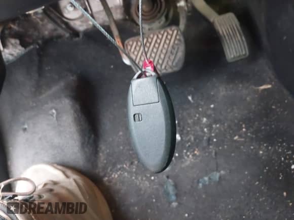 2018 Nissan Pathfinder S with VIN 5N1DR2MN5JC647644, listed as a IAAI auction lot 42343974 with 227,221 mi miles and . Bid and sale history available at DreamBid. Image 11.