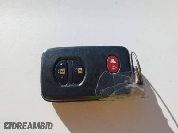 2011 Toyota Prius I with VIN JTDKN3DUXB5286230, listed as a IAAI auction lot 43515150 with 271,571 mi miles and . Bid and sale history available at DreamBid. Image 11.