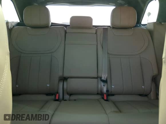 2025 Land Rover Range Rover Sport SE with VIN SAL1P9EU5SA433660, listed as a Copart auction lot 61835375 with 3,914 mi miles and Salvage title. Bid and sale history available at DreamBid. Image 10.