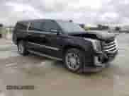 2018 Cadillac Escalade ESV z VIN 1GYS3GKJ1JR268657, wystawiony jako Copart lot #86831644 z przebiegiem 93 144 mil mil oraz Szkoda całkowita • Salvage title. Historia ofert i sprzedaży dostępna na DreamBid. Obrazek 4.