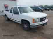 1997 GMC Sierra 1500 с VIN 2GTEC19R2V1542040, выставлен на аукционе IAAI как лот 41913949 с пробегом 237 574 миль миль и . История ставок и продаж доступна на DreamBid. Изображение 1.