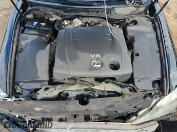 2010 Lexus IS 250 C z VIN JTHFF2C22A2509836, wystawiony jako Copart lot #70306335 z przebiegiem 102 697 mil mil oraz Szkoda całkowita • Salvage title. Historia ofert i sprzedaży dostępna na DreamBid. Obrazek 11.