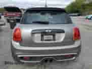 2017 MINI Hardtop Cooper S z VIN WMWXP7C32H2C61641, wystawiony jako Copart lot #86497175 z przebiegiem 69 512 mil mil oraz Szkoda całkowita • Salvage title. Historia ofert i sprzedaży dostępna na DreamBid. Obrazek 6.