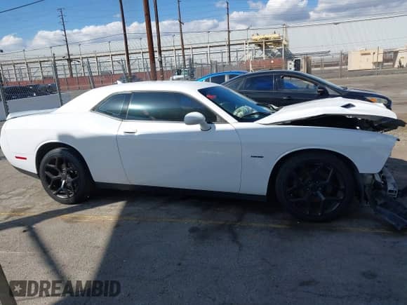 2016 Dodge Challenger R/T Plus с VIN 2C3CDZBT6GH311763, выставлен на аукционе IAAI как лот 43358326 с пробегом 98 179 миль миль и . История ставок и продаж доступна на DreamBid. Изображение 13.