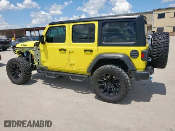 2023 Jeep Wrangler with VIN 1C4JJXN69PW625835, listed as a Copart auction lot 60888495 with 44,239 mi miles and Salvage title. Bid and sale history available at DreamBid. Image 2.