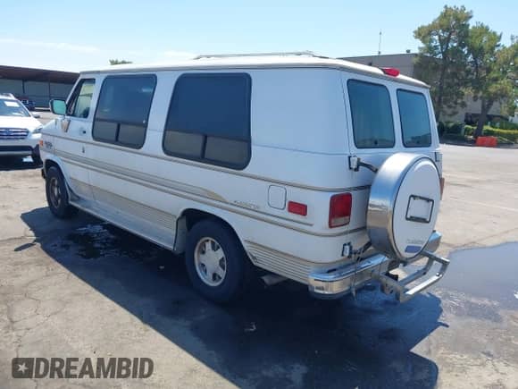 1995 Chevrolet Chevy Van with VIN 1GBEG25K6SF190785, listed as a IAAI auction lot 42862227 with 692,781 mi miles and . Bid and sale history available at DreamBid. Image 3.