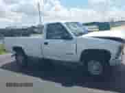 2000 Chevrolet Silverado 3500 с VIN 1GCGC34R5YR229796, выставлен на аукционе IAAI как лот 43239416 с пробегом 157 610 миль миль и . История ставок и продаж доступна на DreamBid. Изображение 14.