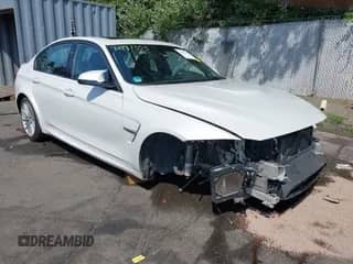 2015 BMW M3 с VIN WBS3C9C5XFP804055, выставлен на аукционе IAAI как лот 42947353 с пробегом 107 206 миль миль и . История ставок и продаж доступна на DreamBid. Изображение 1.