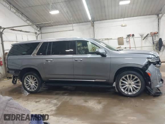 2021 Cadillac Escalade ESV Premium Luxury с VIN 1GYS4KKL5MR406013, выставлен на аукционе IAAI как лот 42741969 с пробегом 58 886 миль миль и . История ставок и продаж доступна на DreamBid. Изображение 13.