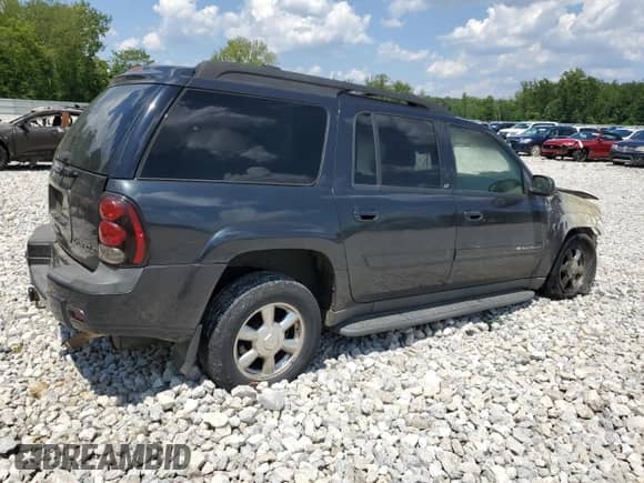 2003 Chevrolet TrailBlazer EXT LT z VIN 1GNET16S736149882, wystawiony jako Copart lot #63850545 z przebiegiem Nie podano mil oraz Szkoda całkowita • Salvage title. Historia ofert i sprzedaży dostępna na DreamBid. Obrazek 3.
