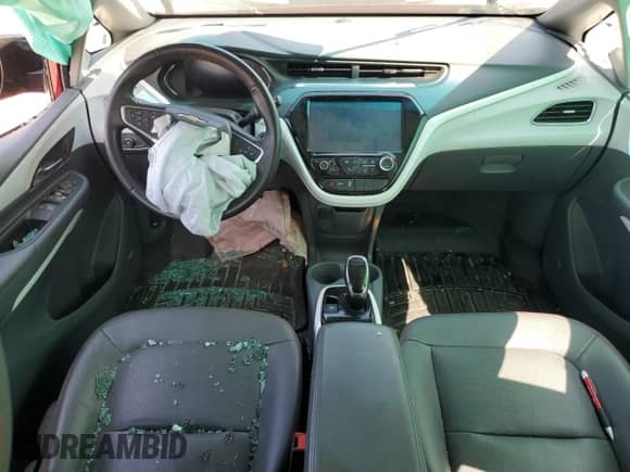 2017 Chevrolet Bolt EV Premier с VIN 1G1FX6S00H4148331, выставлен на аукционе Copart как лот 68073125 с пробегом Не указан миль и Списание • Salvage title. История ставок и продаж доступна на DreamBid. Изображение 8.